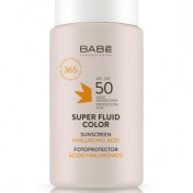 BABE Сонцезахисний супер флюїд ВВ з тонуючим ефектом для всіх типів шкіри  SPF 50+ 50 мл.